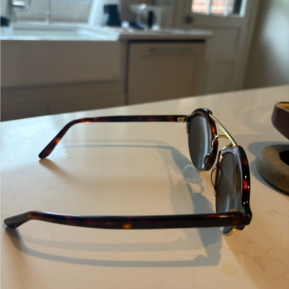 Illesteva Milan 2 Tortoiseshell Round Sunglasses. - Picture 7 of 11